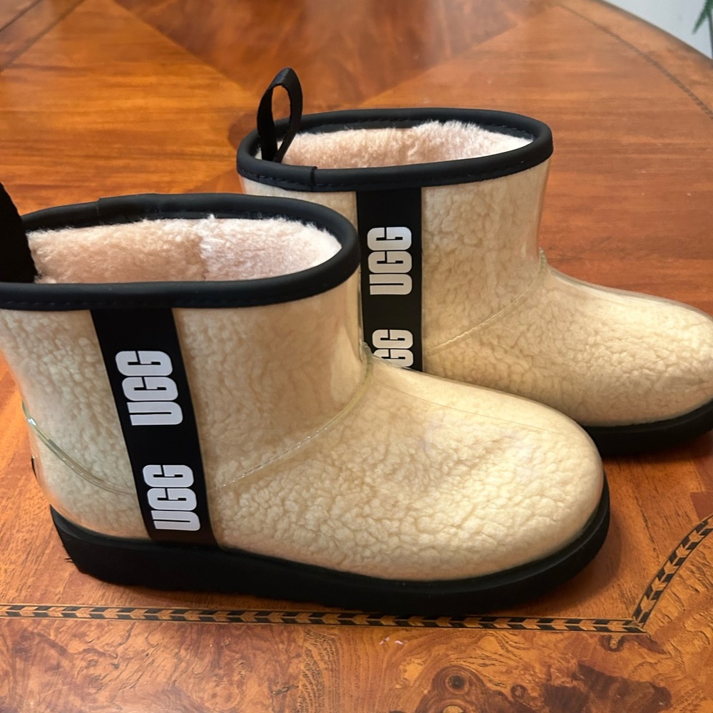 Classic Clear UGG Boot - Mini